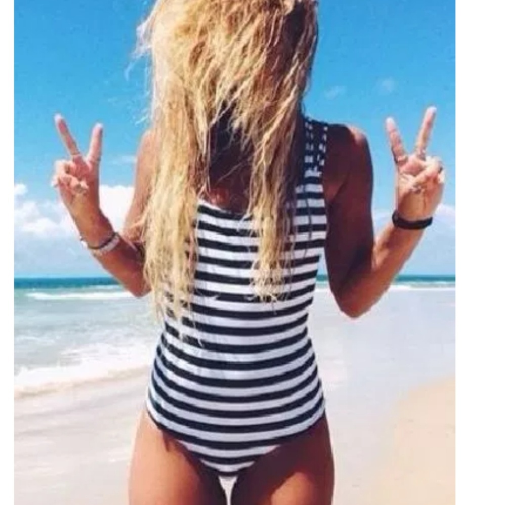 NEW! Super Cute Striped One Piece Swimsuit Size L